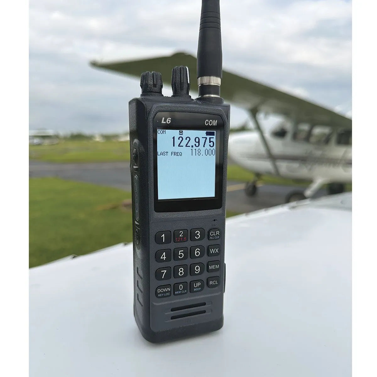L6 COM Radio