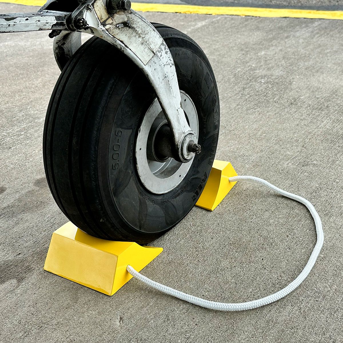 Aluminum Wheel Chocks – Safety Yellow (pair)